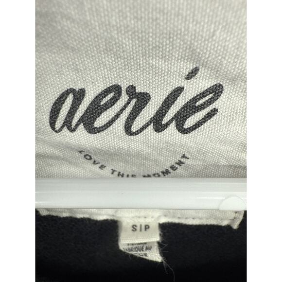 Aerie Cozy Black Crew Neck Vintage Distressed Sweater Oversized Women’s Small - Picture 4 of 7